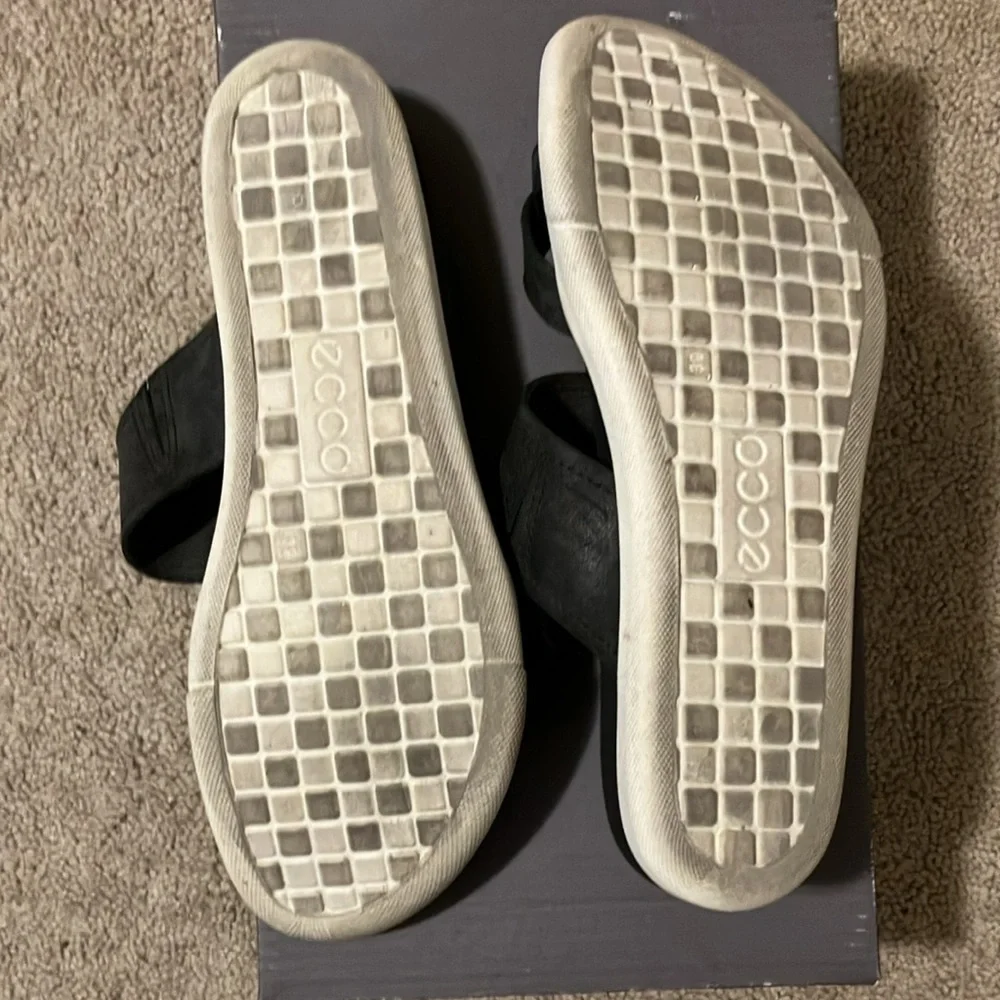 ECCO Damara Sandal - Picture 8 of 10